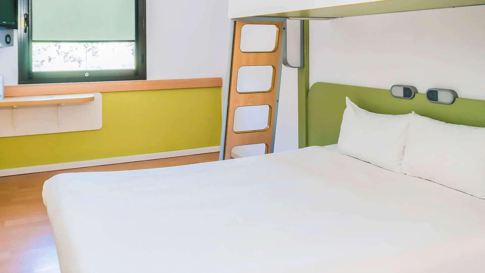 ** Guest house Ibis Budget Girona Costa Brava Spain