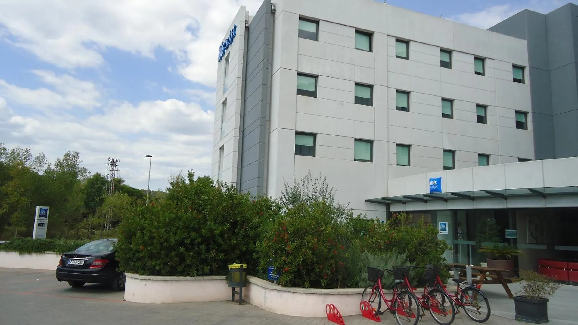 Ibis Budget Girona Costa Brava Guest house