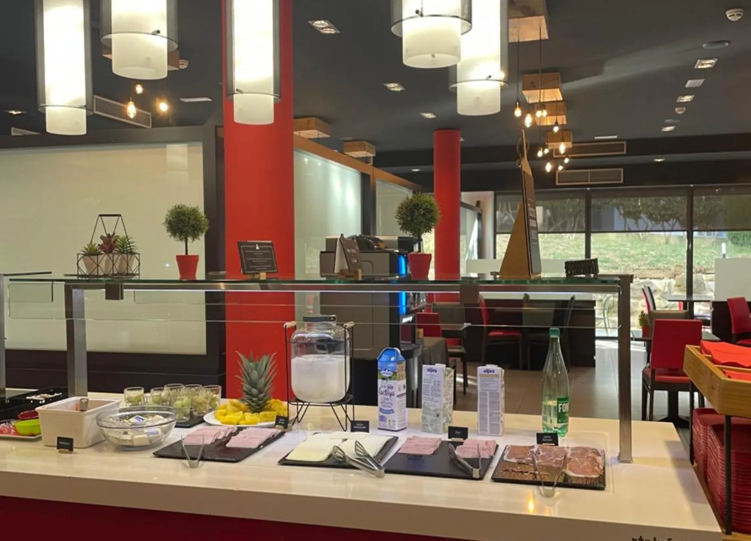 Guest house Ibis Budget Girona Costa Brava