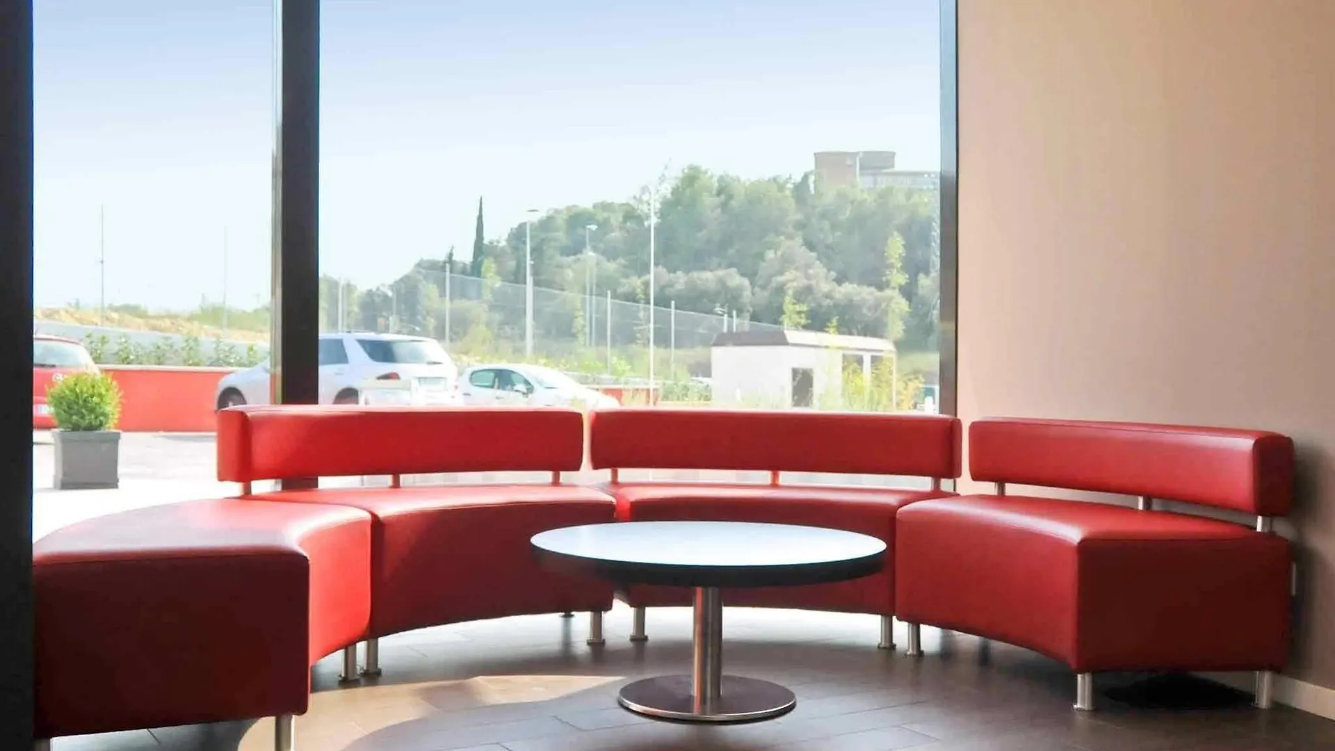 ** Guest house Ibis Budget Girona Costa Brava Spain