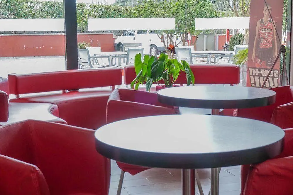 ** Guest house Ibis Budget Girona Costa Brava Spain