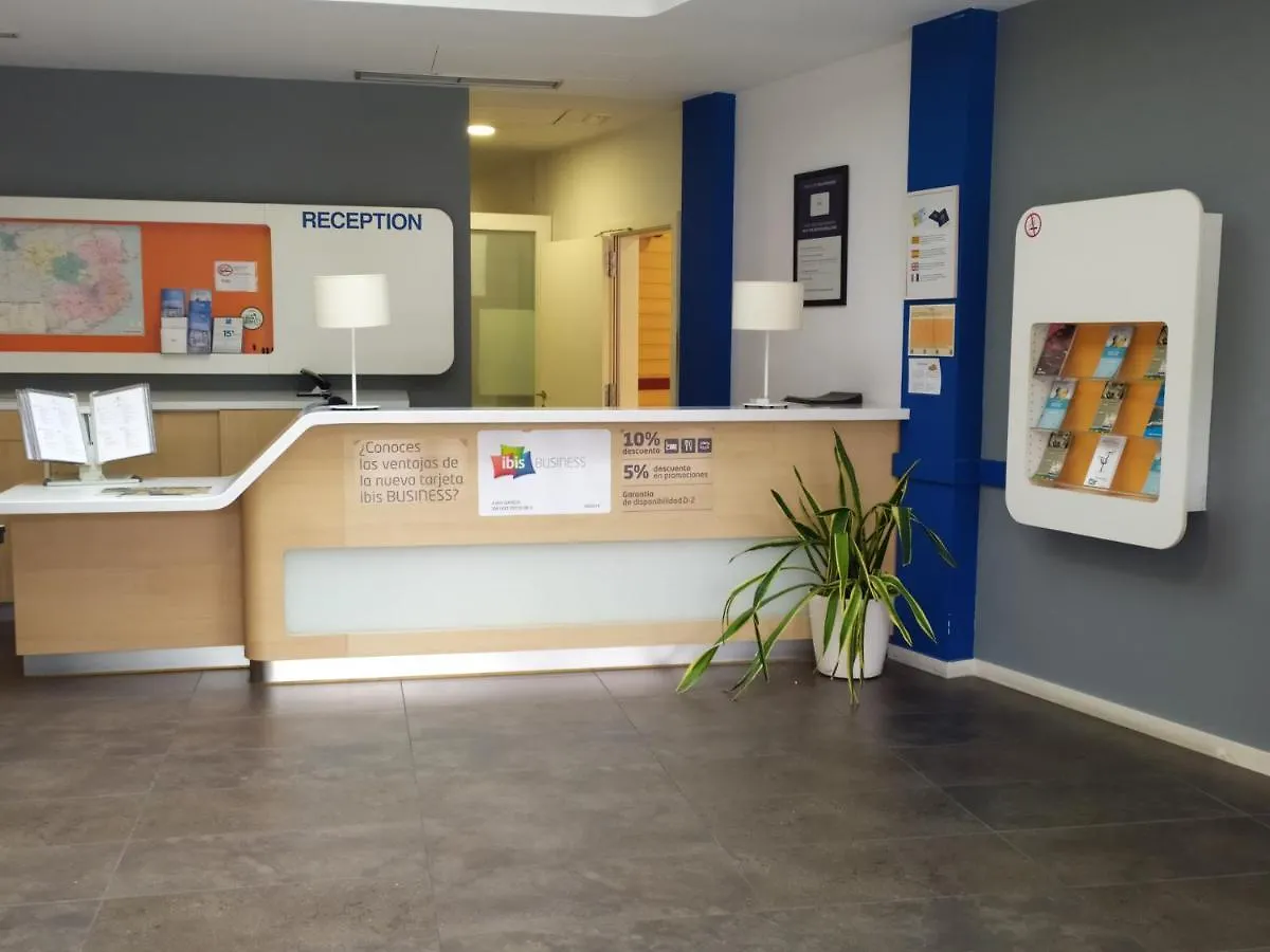 Guest house Ibis Budget Girona Costa Brava